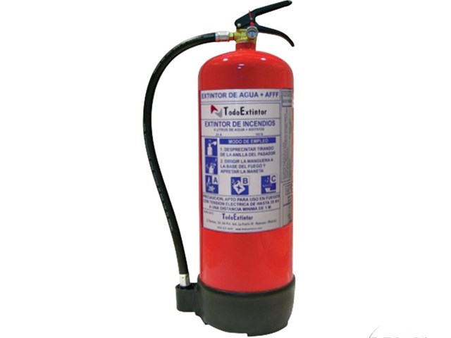 Extintor para fuegos tipo F, de agua + aditivos de 6 l.